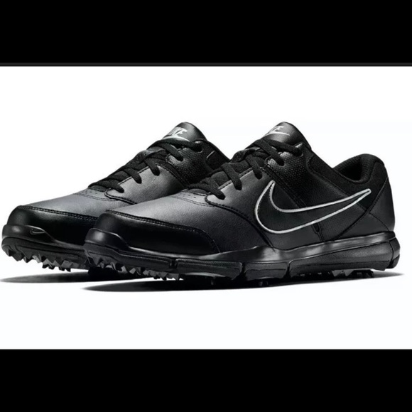 nike golf shoes wide width